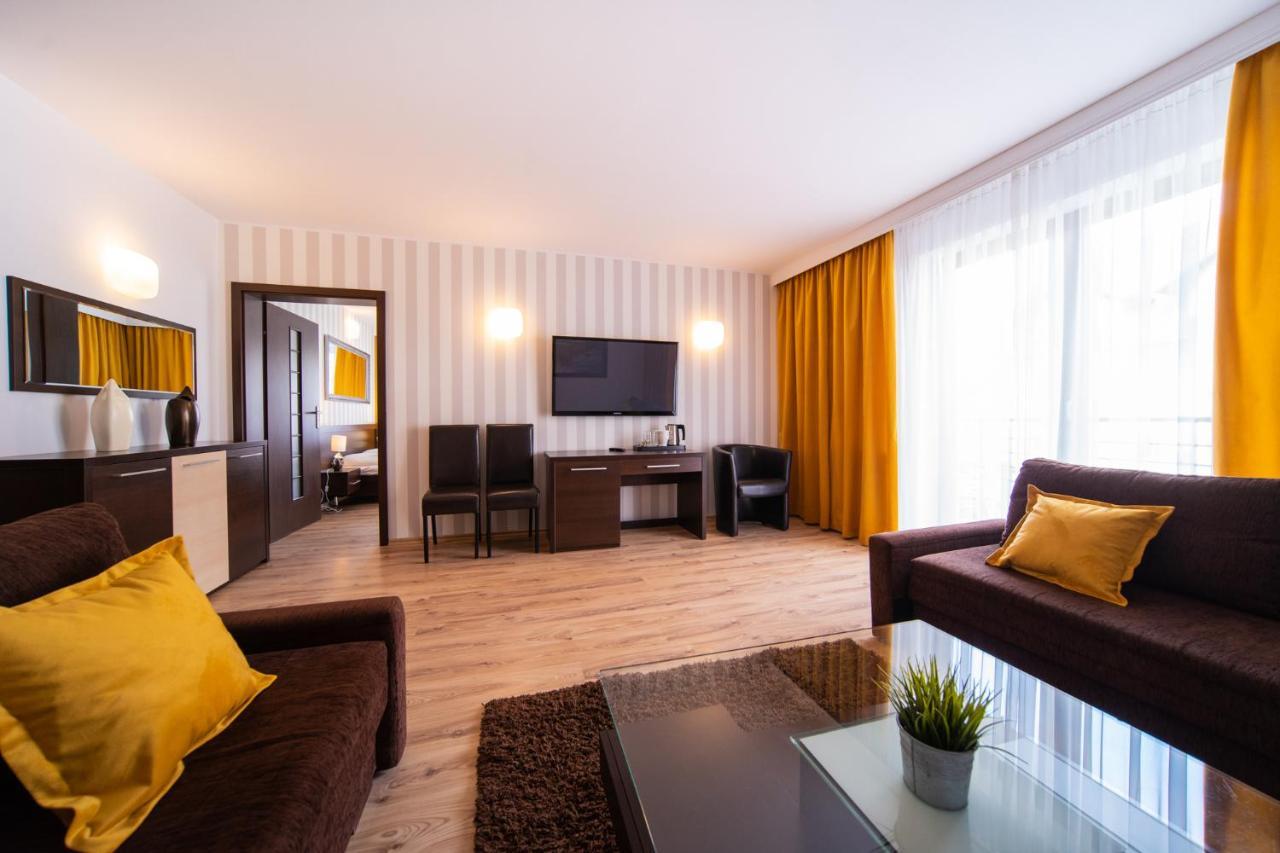 Delfin Bed and Breakfast Międzywodzie Buitenkant foto