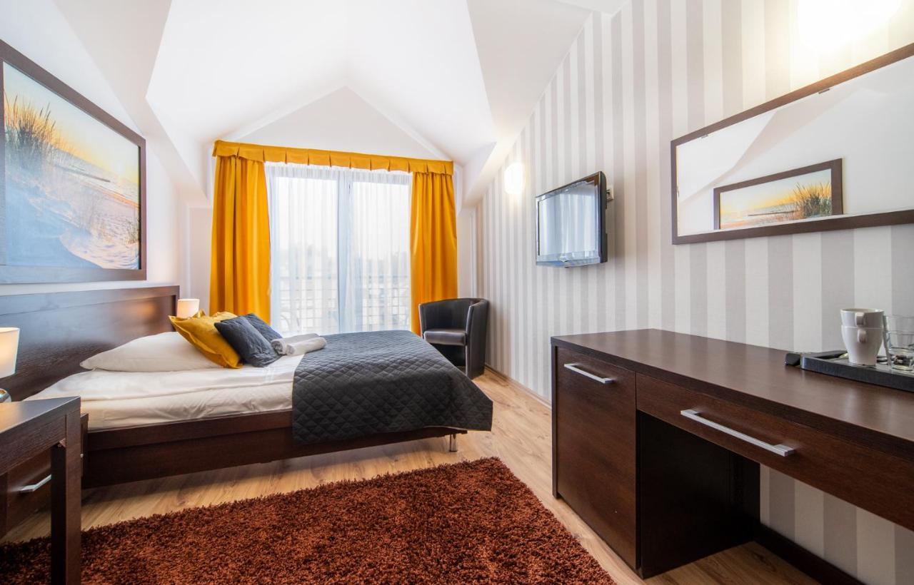 Delfin Bed and Breakfast Międzywodzie Buitenkant foto