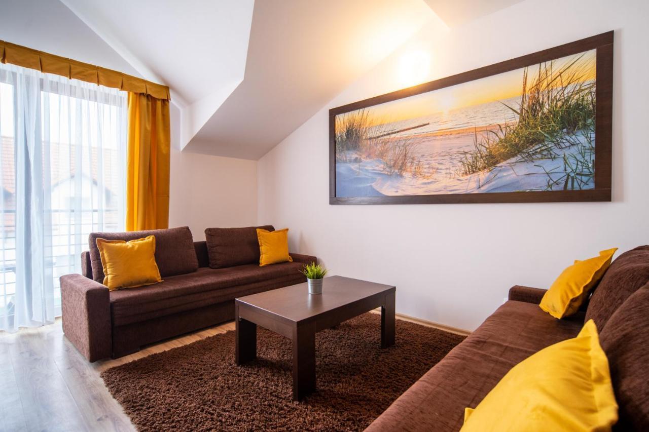 Delfin Bed and Breakfast Międzywodzie Buitenkant foto