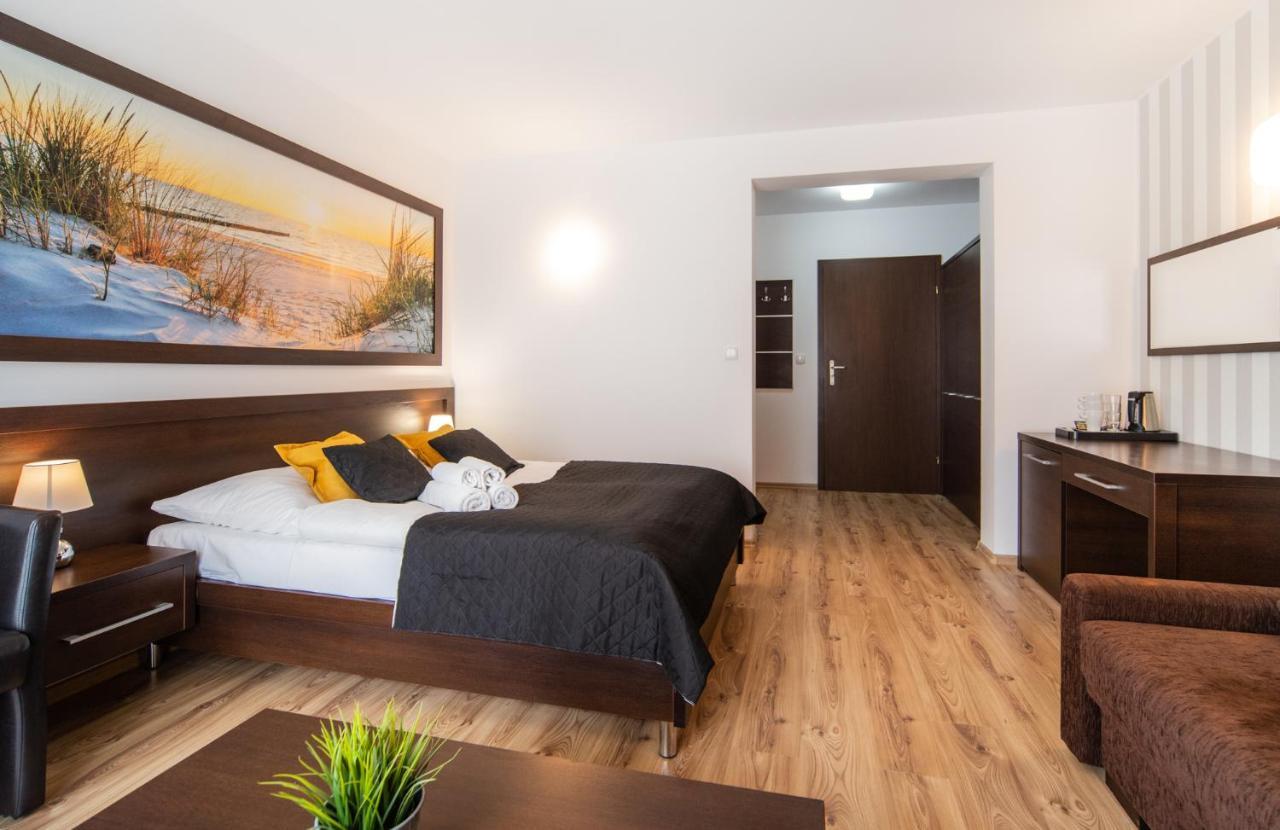 Delfin Bed and Breakfast Międzywodzie Buitenkant foto